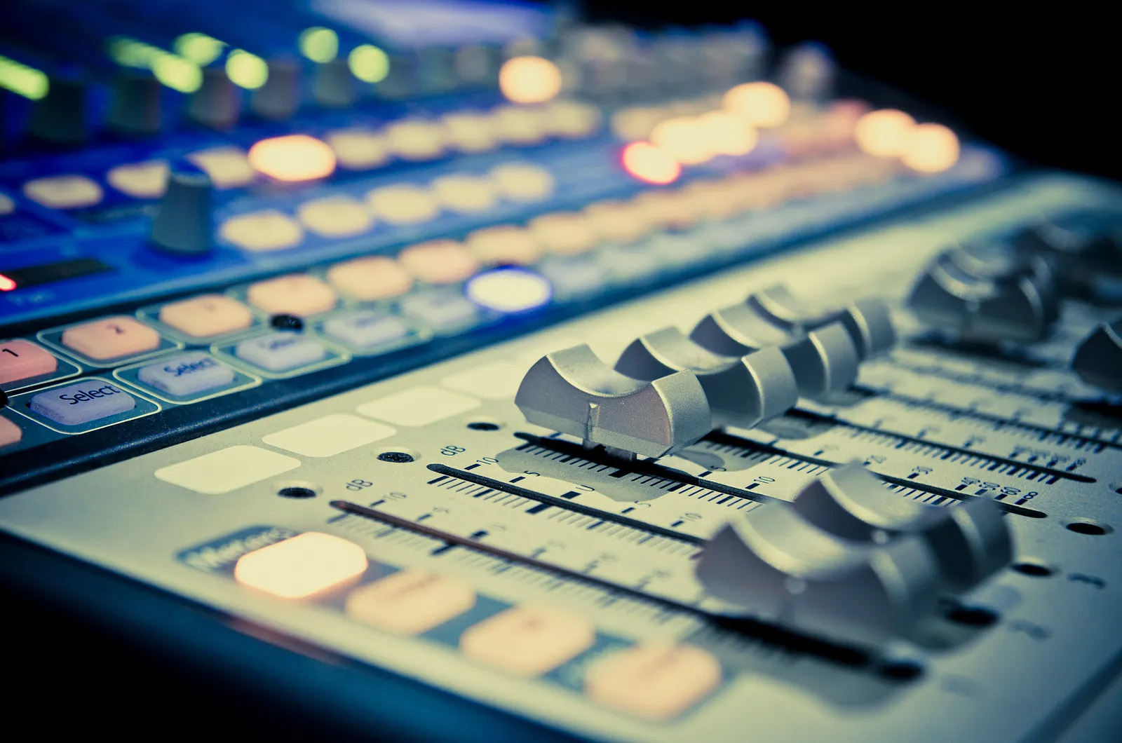 mixing-and-mastering-services